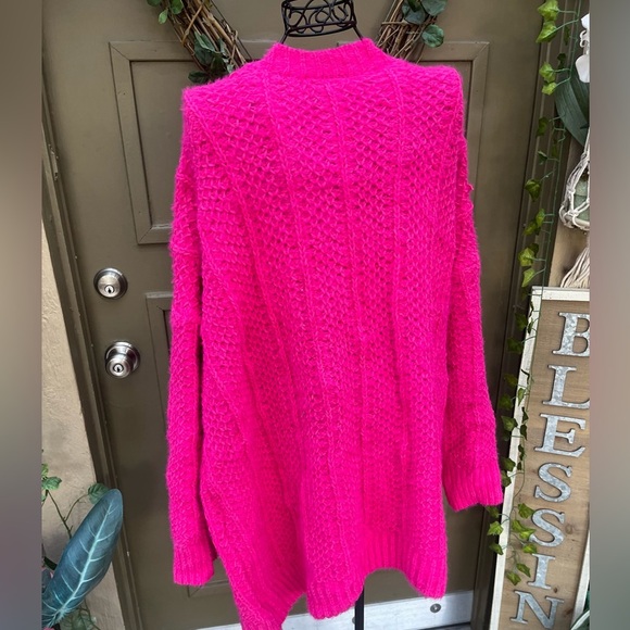 Lane Bryant Pink Cardigan Sweater Plush Open Front Sz 26/28 Women - Picture 3 of 5